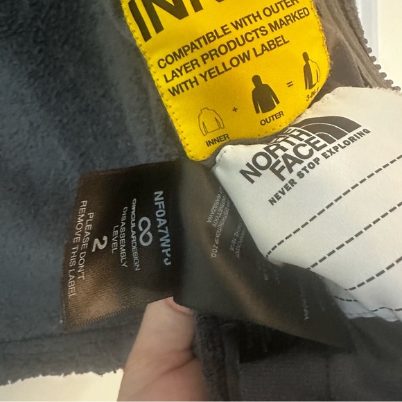 The North Face Girls Gray Fleece Full Zip Jacket Size M (10) - Picture 10 of 13